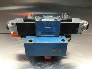 Liebherr Steuerventil